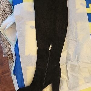 Black Over-the-Knee Women's Boots